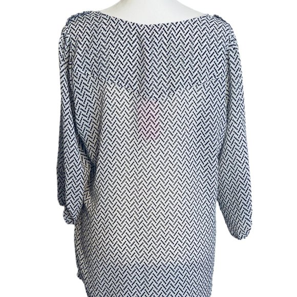 🌴 Candie’s Top/Blouse - Size Large - Picture 7 of 9